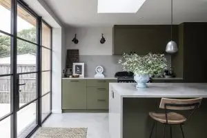 13 Interior